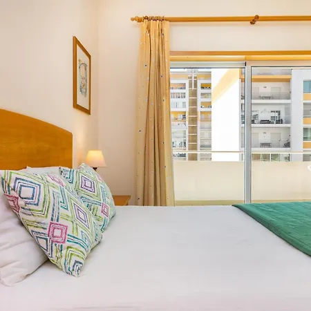 Faia Beachside By Encantos Do Algarve - 404 * Portimao